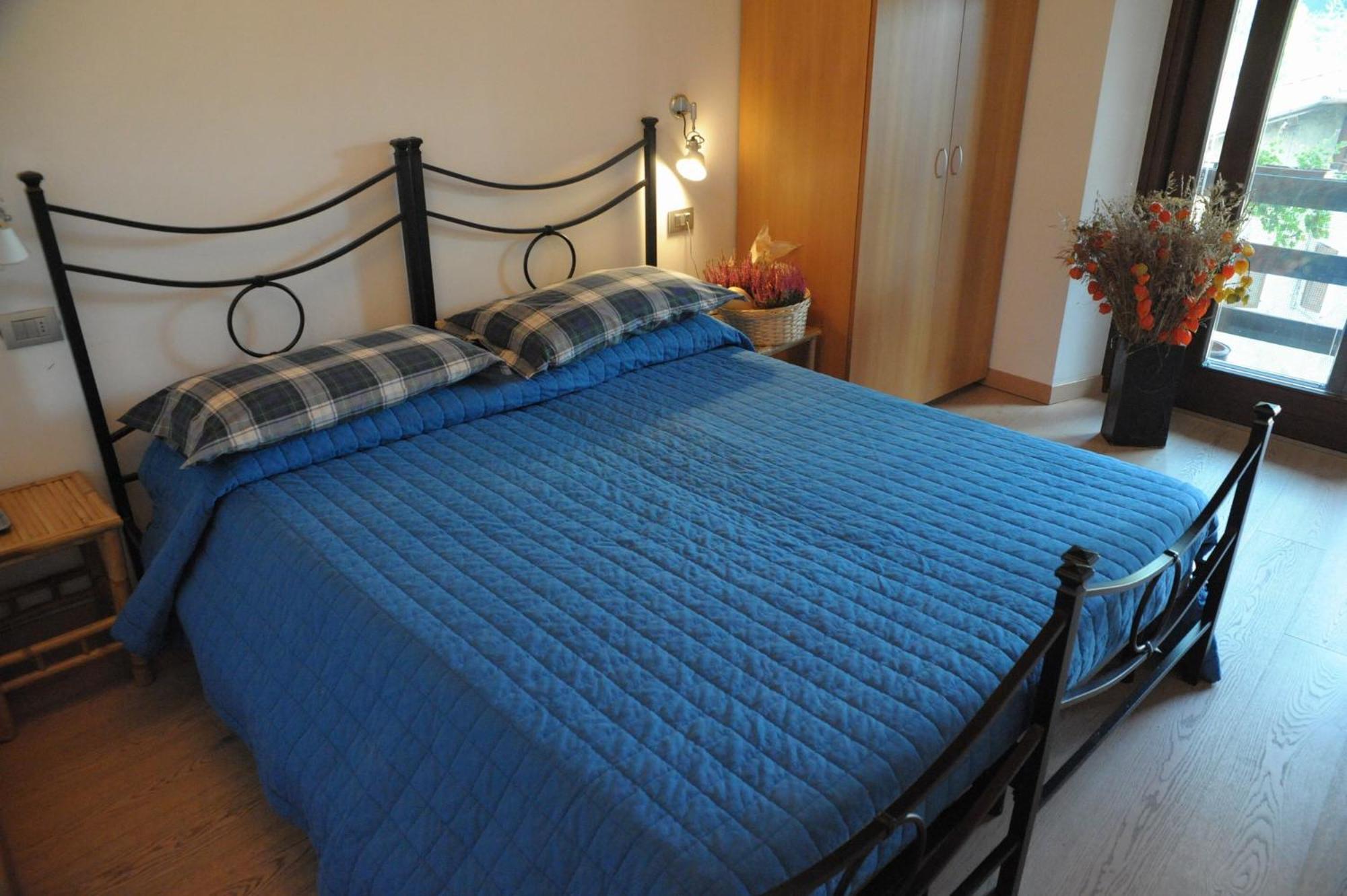 B&B Gardumo Ronzo-Chienis Exteriör bild